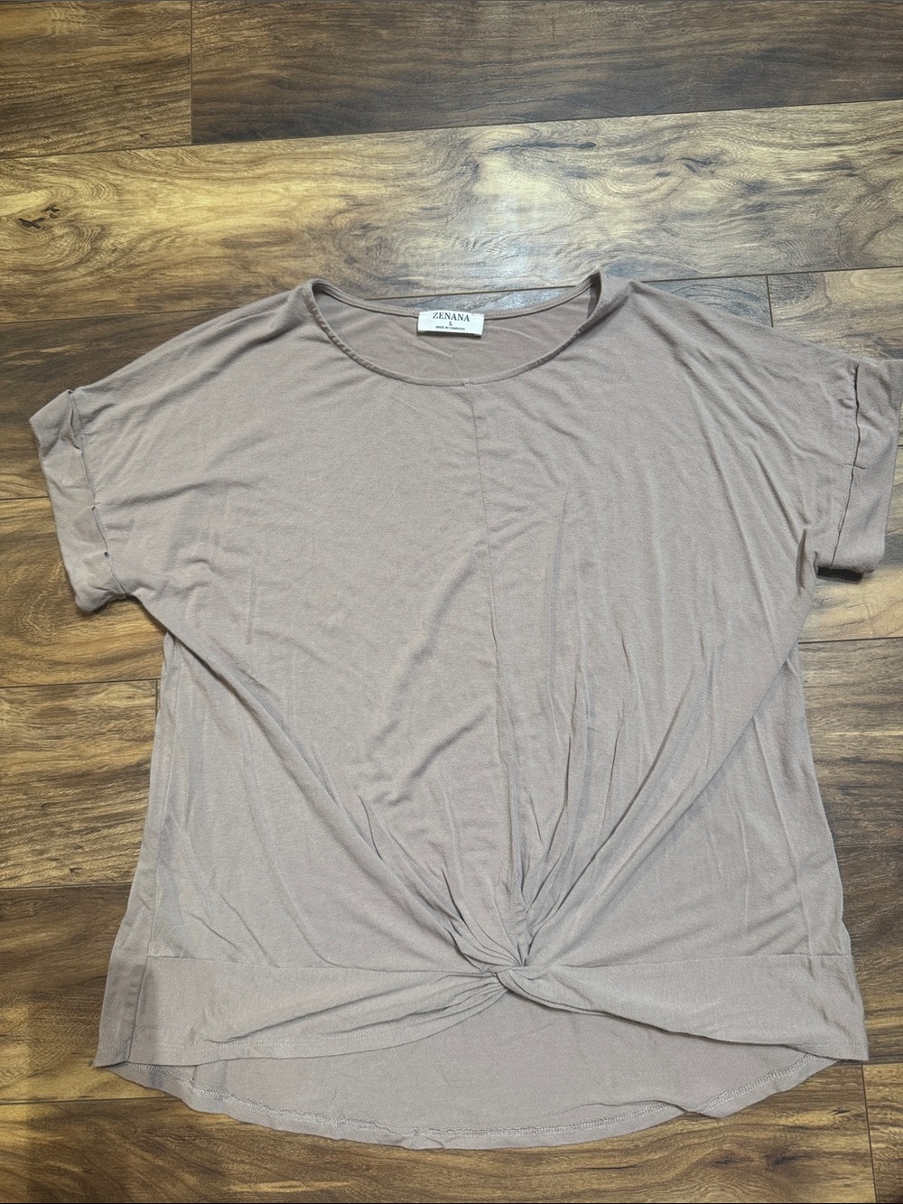 Zenana Outfitters Women's Taupe Knot-Front Short Sleeve Tee